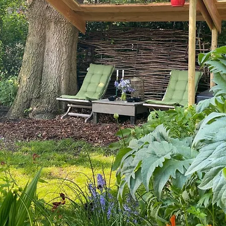 Ingeborgh Art Apartment