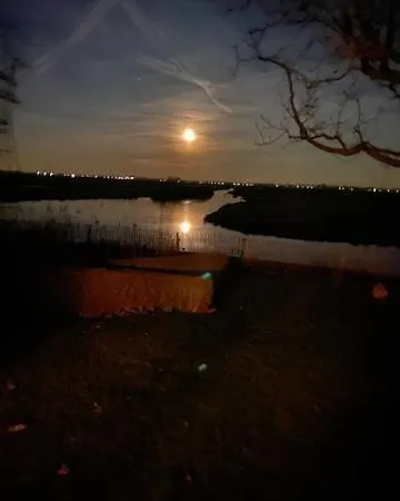 Apartment Ingeborgh Art